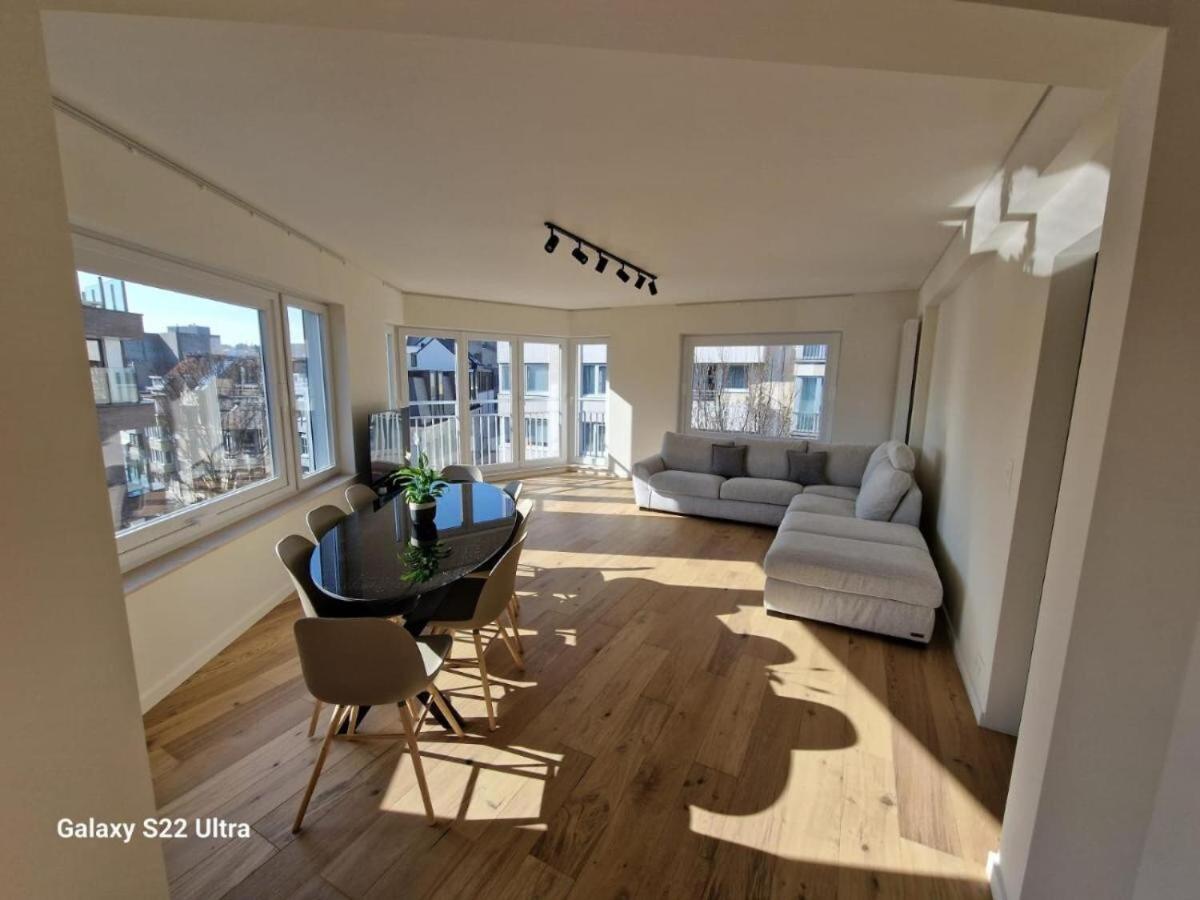 Luxury Renovated 3 Rooms Apartment ออสเทนด์ ภายนอก รูปภาพ